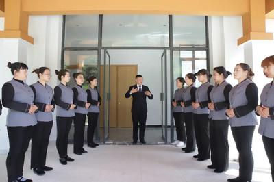 五星級會議服務培訓'進山'記 | 中海旅游產業扶貧 Vol.3 會議服務